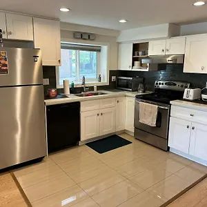 Homestay Private In A Shared House