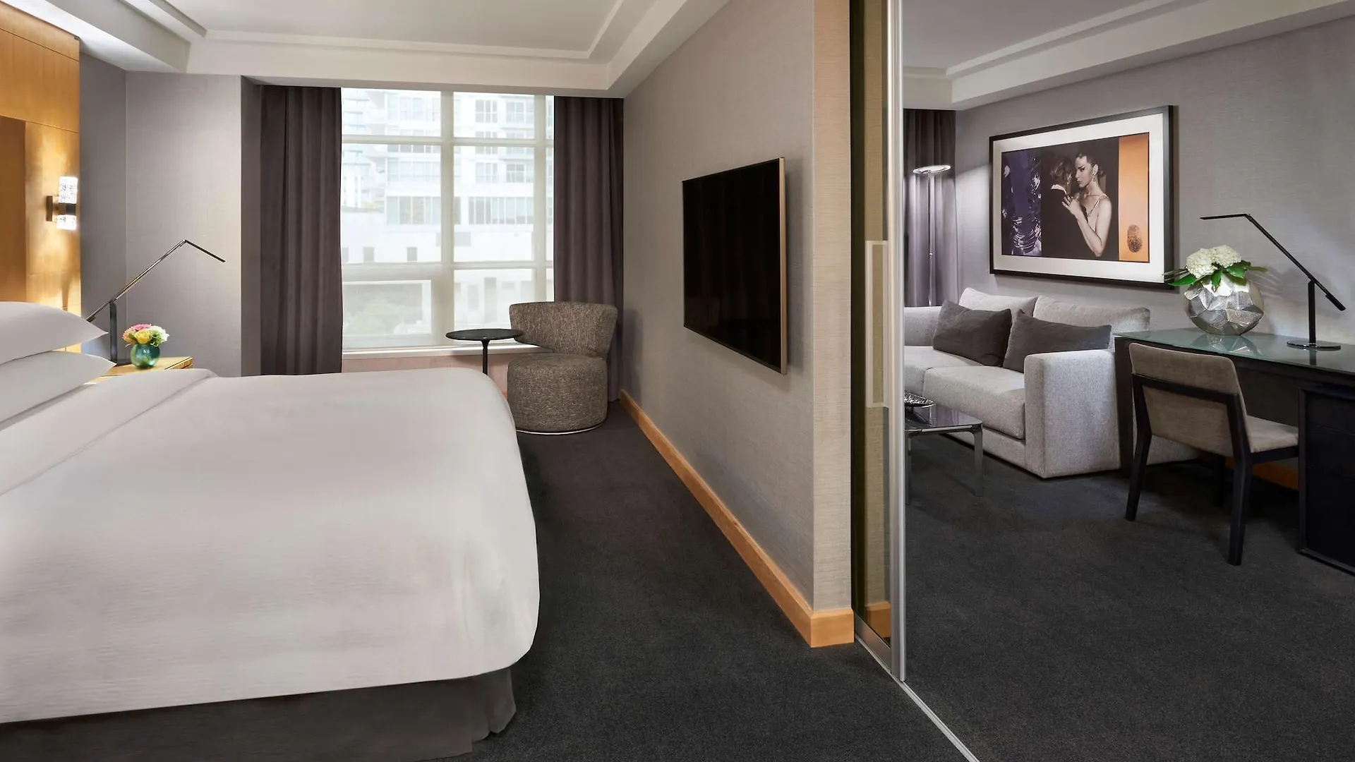 Soho Hotel Toronto 4*,